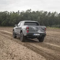 Proč je Ford Ranger Raptor petrolheadův sen...