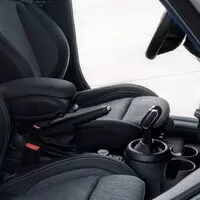 Mini Cooper 5door 1.5: Mini pana účetního