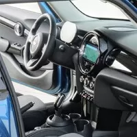 Mini Cooper 5door 1.5: Mini pana účetního