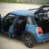 Mini Cooper 5door 1.5: Mini pana účetního