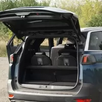 Peugeot 5008: Rodinný ideál ze staré školy