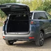 Peugeot 5008: Rodinný ideál ze staré školy