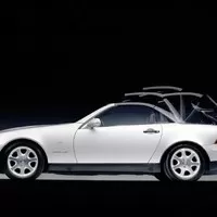 Mercedes-Benz SLK: První svého druhu