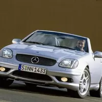 Mercedes-Benz SLK: První svého druhu