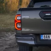 Toyota Hilux 2,8 D4-D: Omlazená legenda