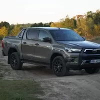 Toyota Hilux 2,8 D4-D: Omlazená legenda