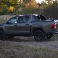 Toyota Hilux 2,8 D4-D: Omlazená legenda