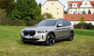 Recenze & testy: BMW iX3: Elektrické SUV v konzervativním kabátu