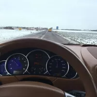Porsche cayenne turbo 4.8 V8 - real life test ojetin(y)