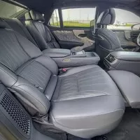 Lexus LS500h: Nenápadný klenot