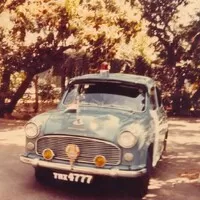 Hindustan Ambassador Mark III, zdroj: wikimedia commons