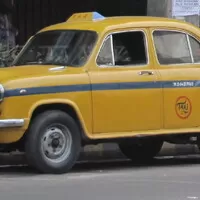 Hindustan Ambassador taxi, zdroj: wikimedia commons