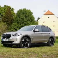 BMW iX3: Elektrické SUV v konzervativním kabátu