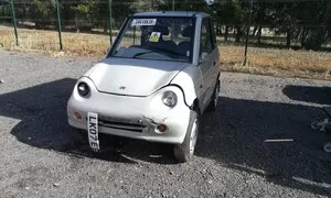 Autíčkářova garáž: REVAi G-Wiz: Roztomilá hračka, nebo prostě jenom hnusný auto? 