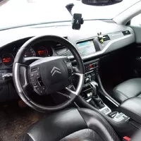 C5 vs. C5 Aircross: Citroëne, jsi to vůbec ty?