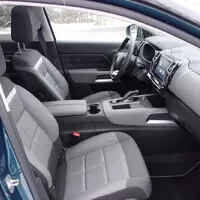 C5 vs. C5 Aircross: Citroëne, jsi to vůbec ty?