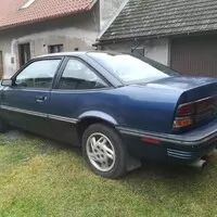 Pontiac Sunbird, zdroj: autofrc.cz