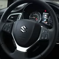 Suzuki S-Cross 4x4 AllGrip: Pán sněhu a konzerv