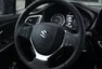 Suzuki S-Cross 4x4 AllGrip: Pán sněhu a konzerv