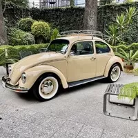 Full-size luxury car