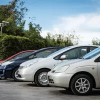 Všechny 4 generace Priusů, Foto: mag.toyota.co.uk
