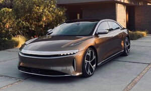 Editorial: Nová auta, nové automobilky, nové možnosti