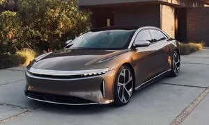 Editorial: Nová auta, nové automobilky, nové možnosti