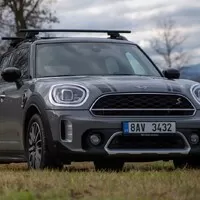 Mini Countryman Cooper S + vestavba Egoé nest: V kempu vždy první