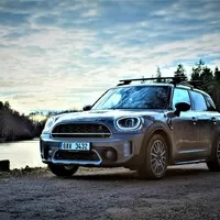 Mini Countryman Cooper S + vestavba Egoé nest: V kempu vždy první
