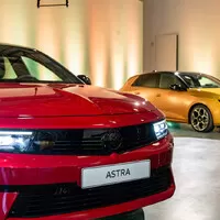 Autíčkářův týden: Opel Astra, Peugeot 308, DS4 a rychlá nabíječka PRE
