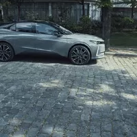 Autíčkářův týden: Opel Astra, Peugeot 308, DS4 a rychlá nabíječka PRE