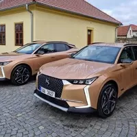 Autíčkářův týden: Opel Astra, Peugeot 308, DS4 a rychlá nabíječka PRE
