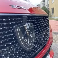 Autíčkářův týden: Opel Astra, Peugeot 308, DS4 a rychlá nabíječka PRE