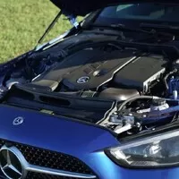 Mercedes C 220d: Vrchol střední třídy
