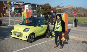 Recenze & testy: Smart EQ fortwo cabrio: Další malá věc, kterou neuspokojíte svojí ženu.