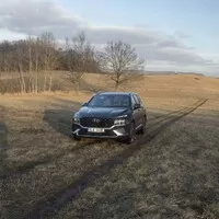 Hyundai Santa Fe Plug-in: Táto, stěhujem se do většího!