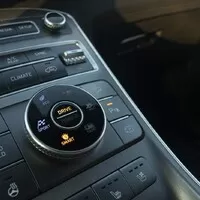 Hyundai Santa Fe Plug-in: Táto, stěhujem se do většího!