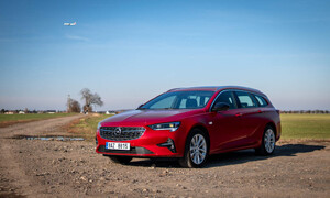 Recenze & testy: Opel Insignia Sports Tourer CDTi: Podařený velký vůz