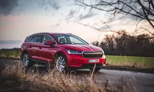 Recenze & testy: Škoda Enyaq iV 60: Lesk a bída elektromobilu