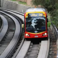 O-Bahn: Autobusem po kolejích