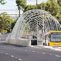 O-Bahn: Autobusem po kolejích
