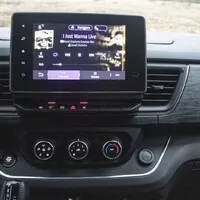 Renault Trafic Combi Van 2.0 dCi 170: Říkal někdo SUV?