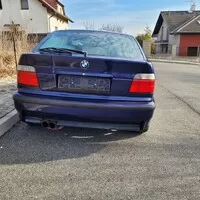 Když špatně zaparkujete auta na zimu - musíte si koupit další :D