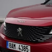 Peugeot 3008 GT 1.6 PureTech 180: Takový normální crossover 