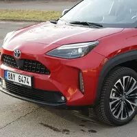 Toyota Yaris Cross Hybrid AWD-i: Nejlepší kamarád do města
