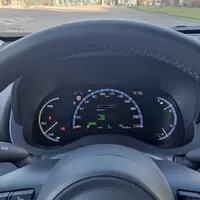 Toyota Yaris Cross Hybrid AWD-i: Nejlepší kamarád do města