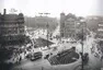 První semafor v Berlíně. Foto 1925. Zdroj: weimarberlin.com