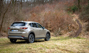 Recenze & testy: Mazda CX-5 2.5 Skyactiv G - mé souznění s koněm