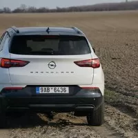 Opel Grandland: Nositel starých pořádků