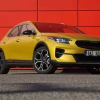 Kia Xceed 1.5 T-GDI Black Edition: Rozumné splnění dětinských snů